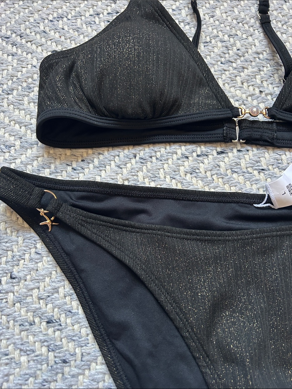Cupshe Black Sparkle Triangle Bikini Set (L) - Picture 5 of 11